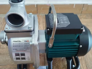 Freevel DWP-50B 1HP 750W DC solar water pump with 2-inch outlet for irrigation in Kenya
