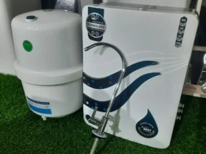 7-stage under sink water purifier with RO UV and UF filtration in Kenya
